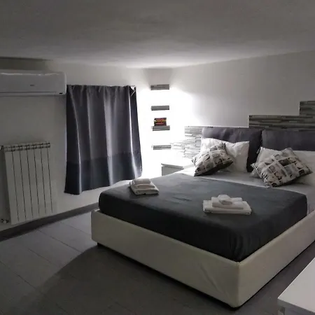 Casa Di Carlo E Vale Catânia