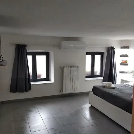 Casa Di Carlo E Vale Catânia