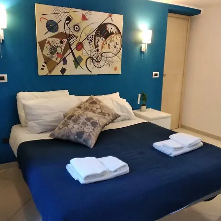 Casa Di Carlo E Vale Catânia
