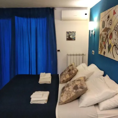 Casa Di Carlo E Vale