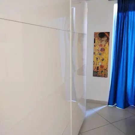 Casa Di Carlo E Vale Apartment Catania