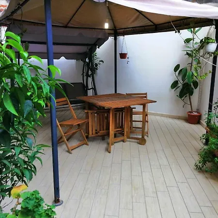 Daire Casa Di Carlo E Vale *